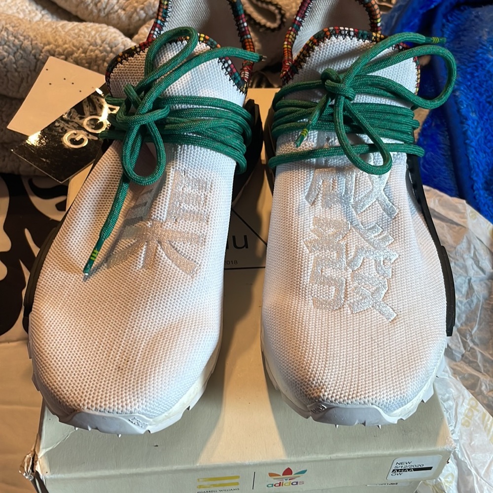 Never worn Human Races - Picture 2 of 6